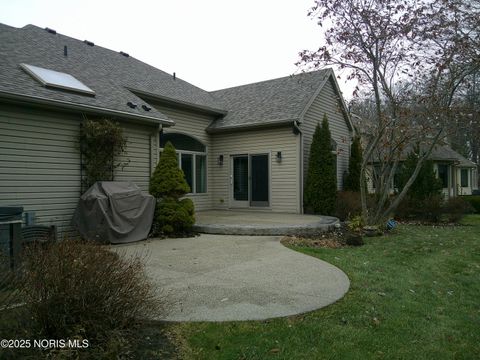 Tiny photo for 2268 Big Hickory Run, Sylvania, OH 43560 (MLS # 10002495)