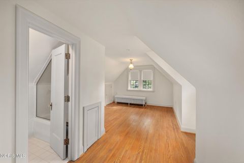 Tiny photo for 2132 Park Road, Ottawa Hills, OH 43606 (MLS # 10007322)