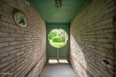 Tiny photo for 2132 Park Road, Ottawa Hills, OH 43606 (MLS # 10007322)
