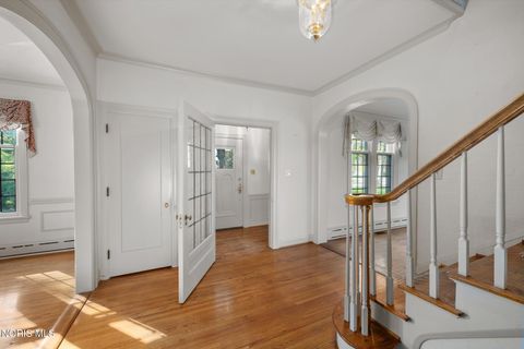 Tiny photo for 2132 Park Road, Ottawa Hills, OH 43606 (MLS # 10007322)