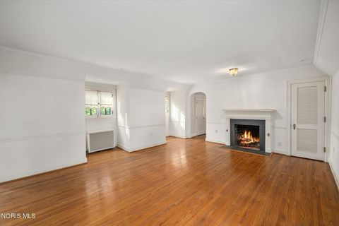 Tiny photo for 2132 Park Road, Ottawa Hills, OH 43606 (MLS # 10007322)