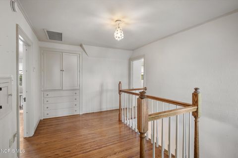 Tiny photo for 2132 Park Road, Ottawa Hills, OH 43606 (MLS # 10007322)