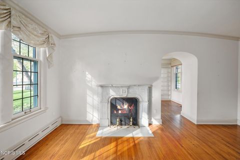 Tiny photo for 2132 Park Road, Ottawa Hills, OH 43606 (MLS # 10007322)