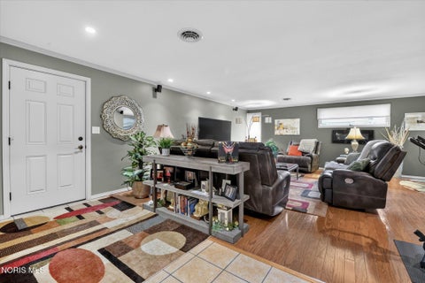 Tiny photo for 611 Oxford Drive, Bryan, OH 43506 (MLS # 10013422)