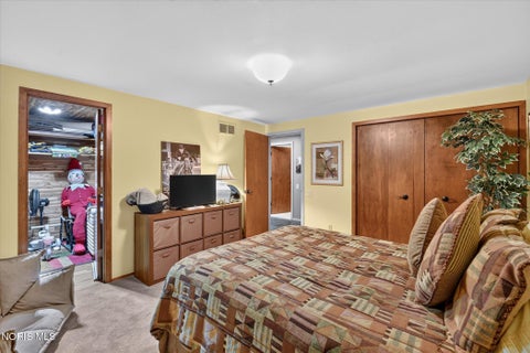 Tiny photo for 611 Oxford Drive, Bryan, OH 43506 (MLS # 10013422)