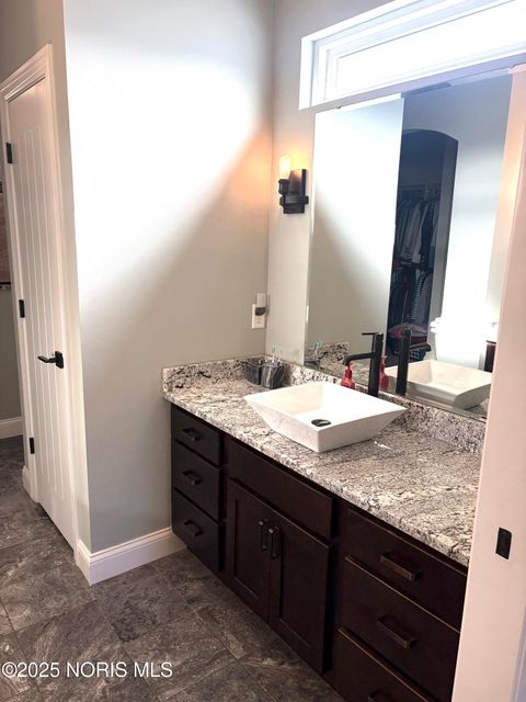 Tiny photo for 5716 Hamptons Drive, Monclova, OH 43542 (MLS # 10000932)