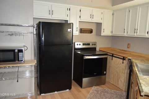Tiny photo for 1611 Brand Manor Drive, Findlay, OH 45840 (MLS # 10008535)