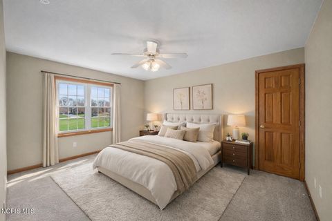 Tiny photo for 3016 Lexington Glen Boulevard, Monclova, OH 43542 (MLS # 10006002)