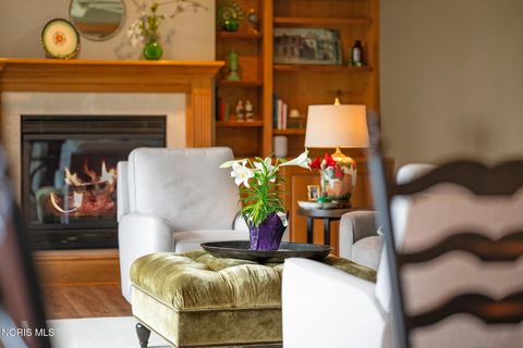 Tiny photo for 3016 Lexington Glen Boulevard, Monclova, OH 43542 (MLS # 10006002)