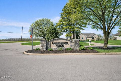 Tiny photo for 3016 Lexington Glen Boulevard, Monclova, OH 43542 (MLS # 10006002)