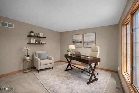 Tiny photo for 3016 Lexington Glen Boulevard, Monclova, OH 43542 (MLS # 10006002)