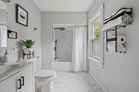 Tiny photo for 5704 Webster Road, Sylvania, OH 43560 (MLS # 10006745)