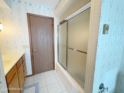 Tiny photo for 3515 Brown Road, Oregon, OH 43616 (MLS # 10004132)