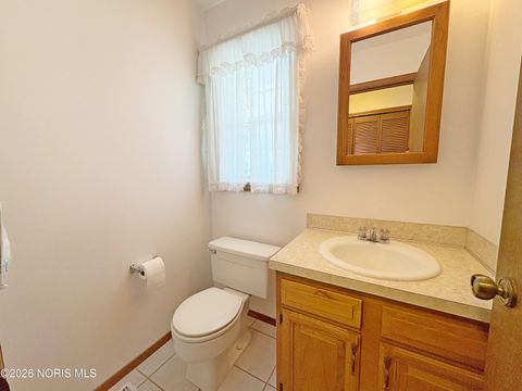 Tiny photo for 3515 Brown Road, Oregon, OH 43616 (MLS # 10004132)