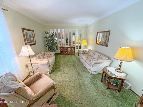 Tiny photo for 3515 Brown Road, Oregon, OH 43616 (MLS # 10004132)