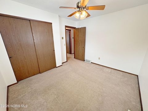 Tiny photo for 3515 Brown Road, Oregon, OH 43616 (MLS # 10004132)