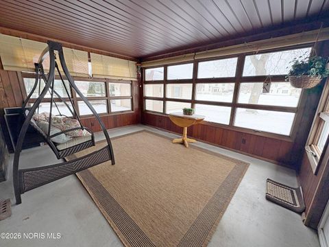 Tiny photo for 3515 Brown Road, Oregon, OH 43616 (MLS # 10004132)