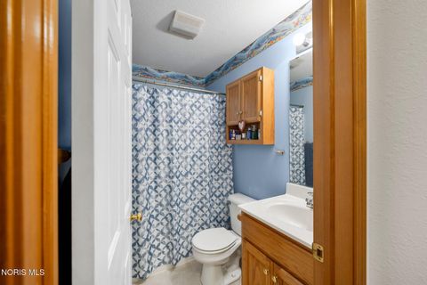 Tiny photo for 5882 Cherokee Avenue, Walbridge, OH 43465 (MLS # 10006743)