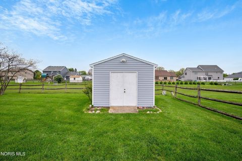 Tiny photo for 5882 Cherokee Avenue, Walbridge, OH 43465 (MLS # 10006743)