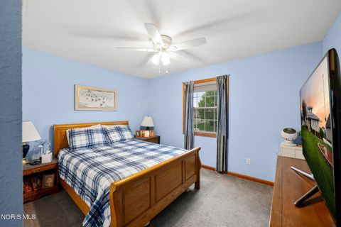 Tiny photo for 5882 Cherokee Avenue, Walbridge, OH 43465 (MLS # 10006743)