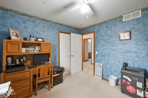 Tiny photo for 5882 Cherokee Avenue, Walbridge, OH 43465 (MLS # 10006743)