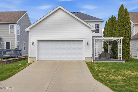 Tiny photo for 7135 Elli Harbour Lane, Maumee, OH 43537 (MLS # 10006069)