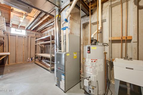 Tiny photo for 7135 Elli Harbour Lane, Maumee, OH 43537 (MLS # 10006069)