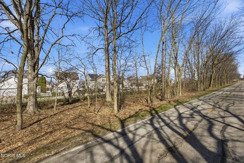 Tiny photo for 7135 Elli Harbour Lane, Maumee, OH 43537 (MLS # 10006069)