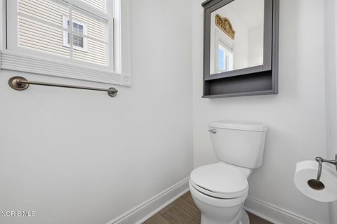 Tiny photo for 7135 Elli Harbour Lane, Maumee, OH 43537 (MLS # 10006069)