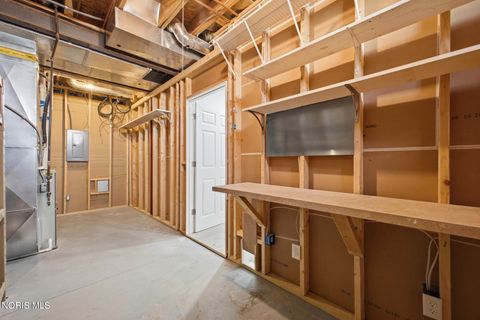 Tiny photo for 7135 Elli Harbour Lane, Maumee, OH 43537 (MLS # 10006069)