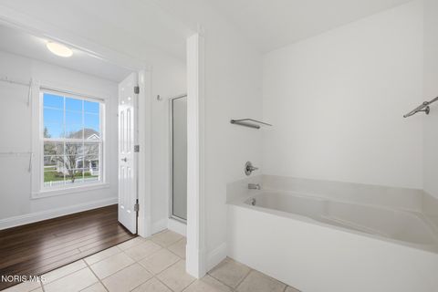 Tiny photo for 7135 Elli Harbour Lane, Maumee, OH 43537 (MLS # 10006069)