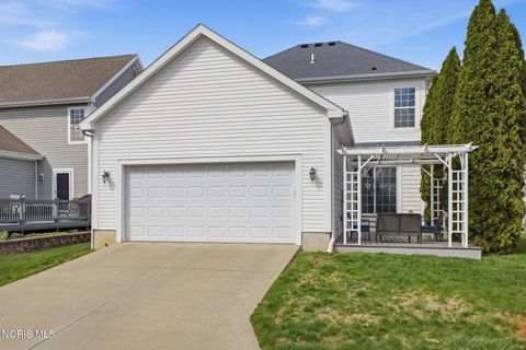 Tiny photo for 7135 Elli Harbour Lane, Maumee, OH 43537 (MLS # 10006069)