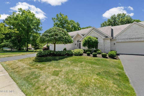 Tiny photo for 6545 Carrietowne Lane, Toledo, OH 43615 (MLS # 10009264)