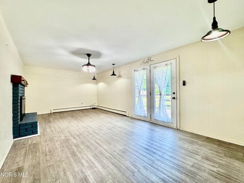 Tiny photo for 1599 State Route 18, Hicksville, OH 43526 (MLS # 10009816)