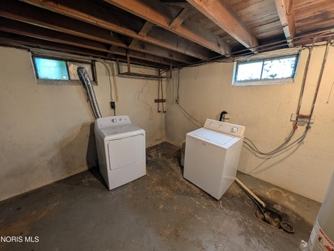 Tiny photo for 1910 Fernhill Road, Toledo, OH 43607 (MLS # 10013342)
