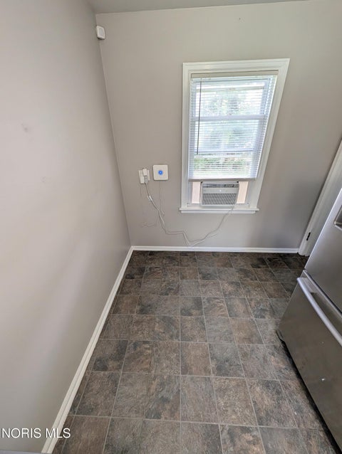 Tiny photo for 1910 Fernhill Road, Toledo, OH 43607 (MLS # 10013342)