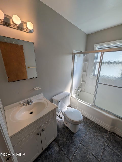 Tiny photo for 1910 Fernhill Road, Toledo, OH 43607 (MLS # 10013342)