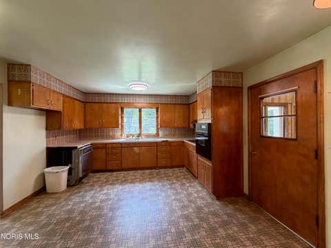 Tiny photo for 1383 Oh-576, Bryan, OH 43506 (MLS # 10012157)