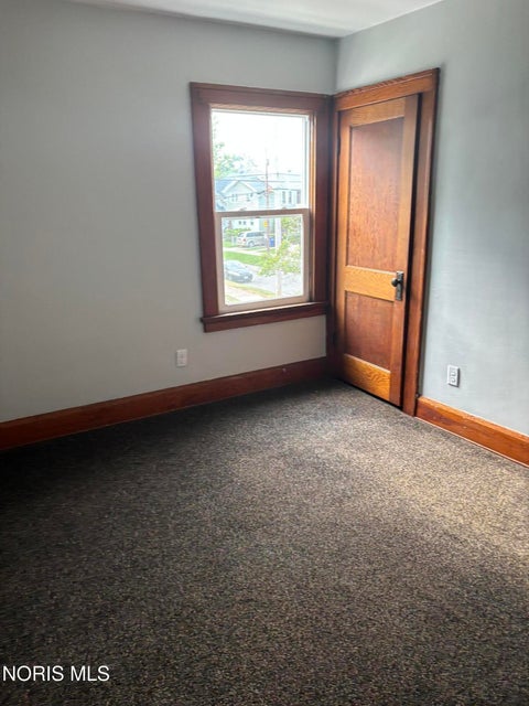 Tiny photo for 1702 Idaho Street, Toledo, OH 43605 (MLS # 10012358)