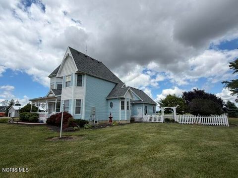 Tiny photo for 10128 E Kramer Road, Bowling Green, OH 43402 (MLS # 10009489)