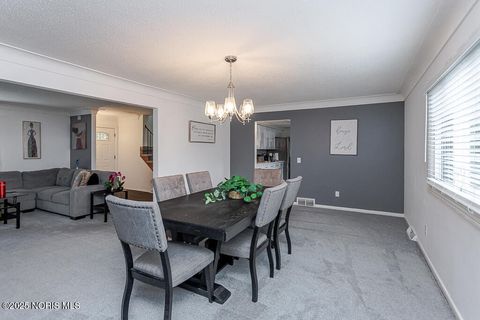 Tiny photo for 4236 S Terrace View Street, Toledo, OH 43607 (MLS # 10001786)