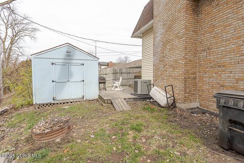 Tiny photo for 4236 S Terrace View Street, Toledo, OH 43607 (MLS # 10001786)