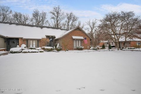 Tiny photo for 36 Wolf Ridge Drive, Holland, OH 43528 (MLS # 10003234)