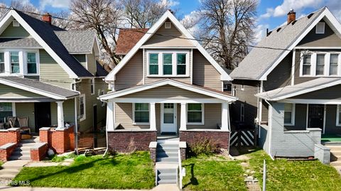 Photo of 204 South Avenue, Toledo, OH 43609 (MLS # 10006441)