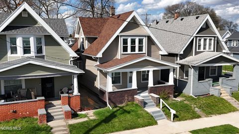 Tiny photo for 204 South Avenue, Toledo, OH 43609 (MLS # 10006441)