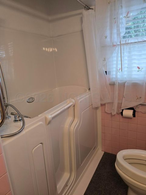 Tiny photo for 130 Burger Street, Toledo, OH 43605 (MLS # 10003340)