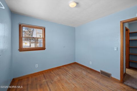 Tiny photo for 109 Lawrence Avenue, Swanton, OH 43558 (MLS # 10002859)