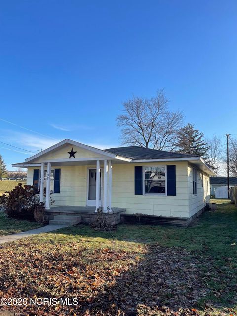 Photo of 109 Lawrence Avenue, Swanton, OH 43558 (MLS # 10002859)