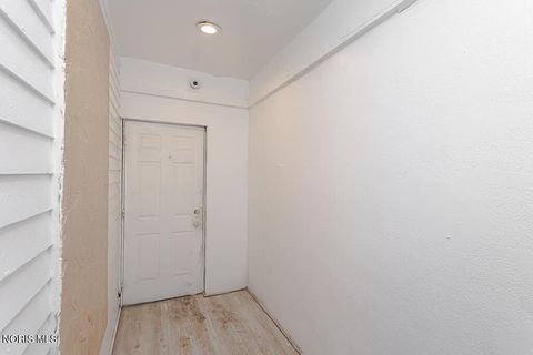 Tiny photo for 233 Garland Avenue, Toledo, OH 43609 (MLS # 10007040)