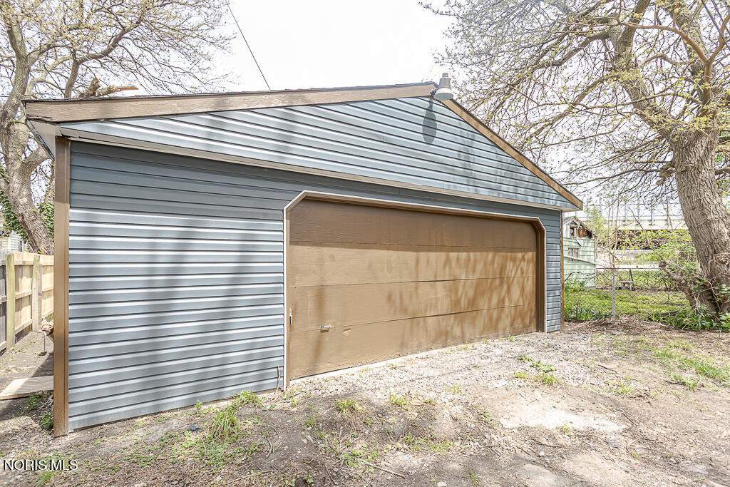 233 Garland Avenue